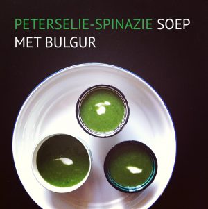 Empty the fridge - Peterselie-spinazie soep met bulgur
